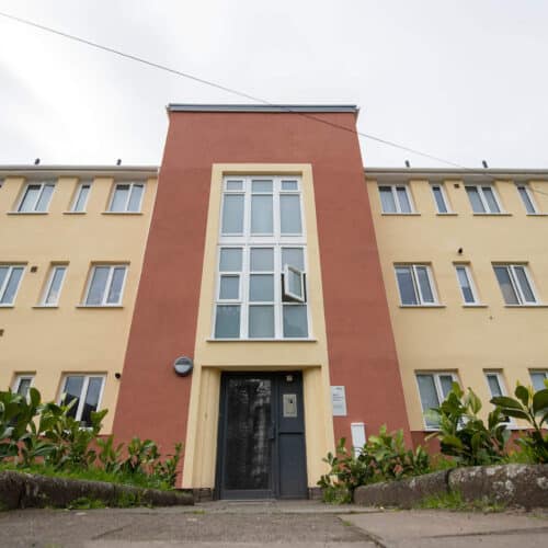 Safety-and-Security-Features-of-Double-glazed-Windows1